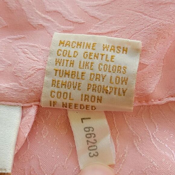 Victorias Secret Vintage Satin Robe Womans One Size Peach - Picture 10 of 10